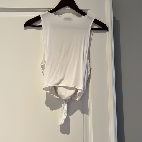 Babaton tank with tie - Picture 4 of 4